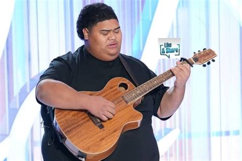 Dec 4, 2023 · By Liv Lane. Updated Dec 4, 2023 at 11:32am. Heavy/ABC/YouTube "American Idol" winner Iam Tongi and his late father, Rodney. Just before Iam Tongi ‘s dad, Rodney, died of kidney failure in ... 